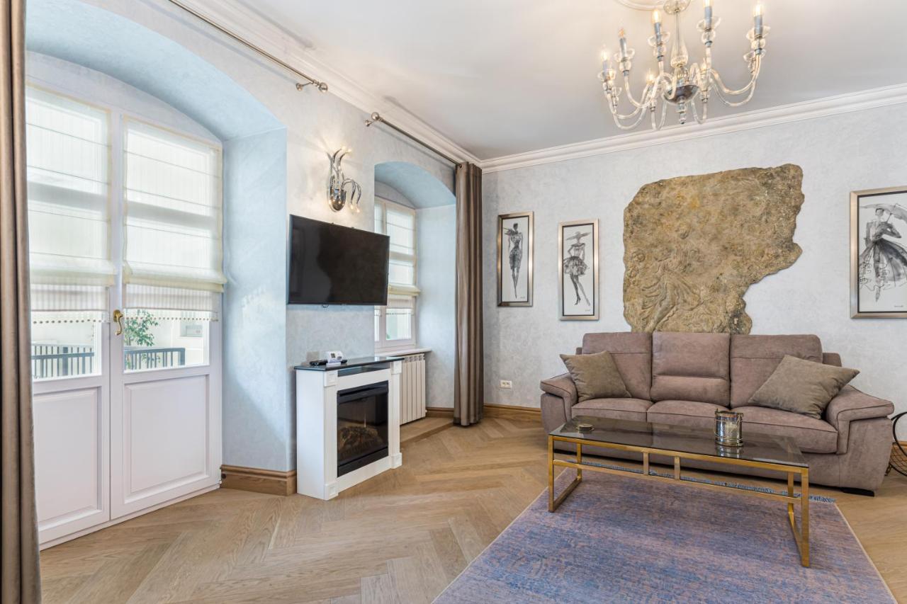 Krone Apartment Брашов Экстерьер фото