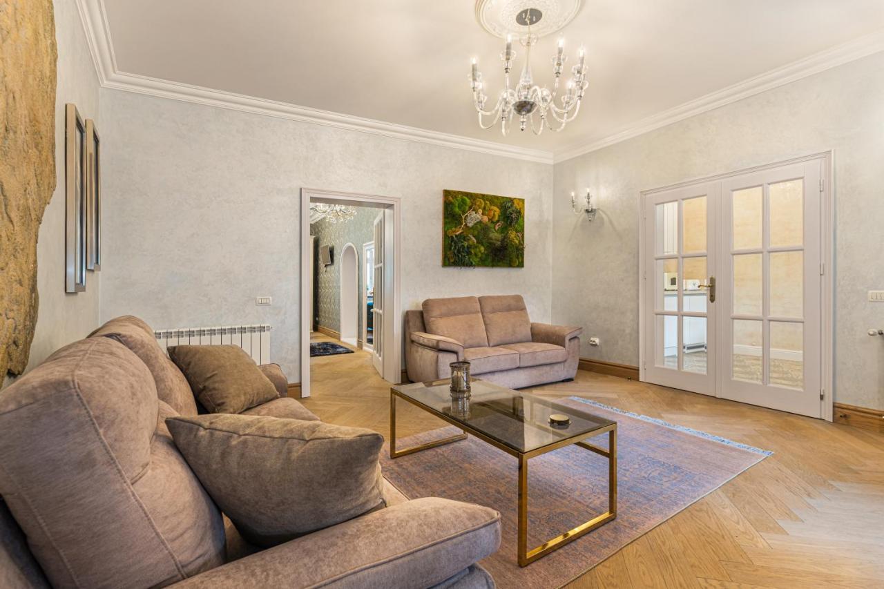 Krone Apartment Брашов Экстерьер фото